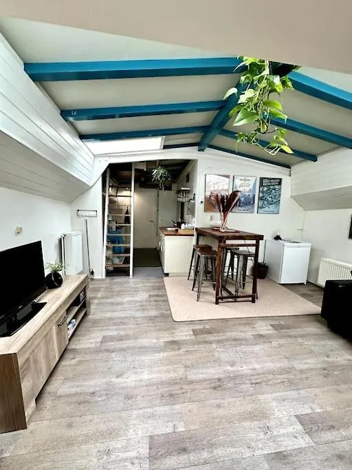 Houseboat In Amsterdamアパートメント 0*, アムステルダム